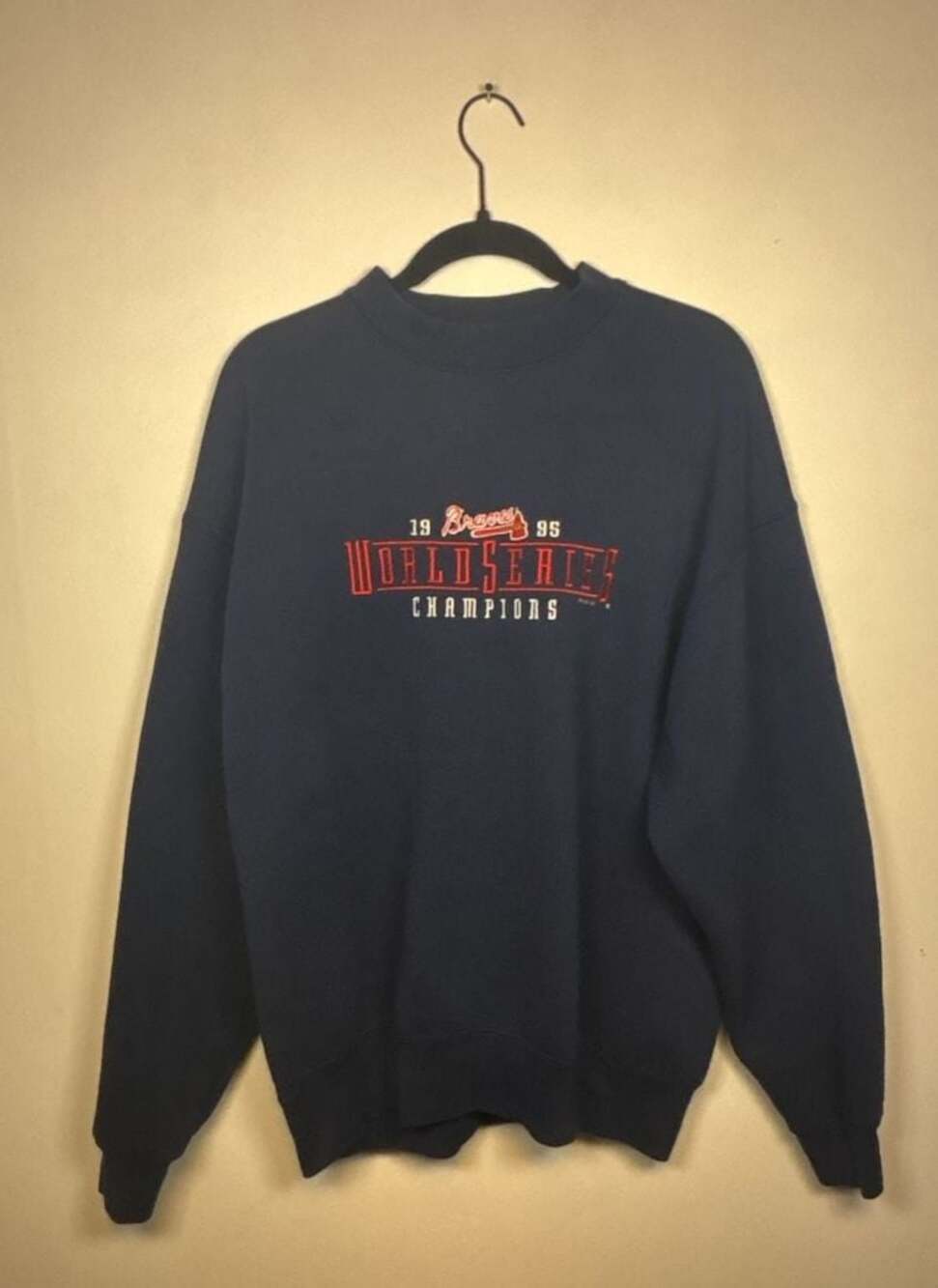 Vintage Atlanta Braves 1995 World Series Champions Navy Blue Sweatshirt XL